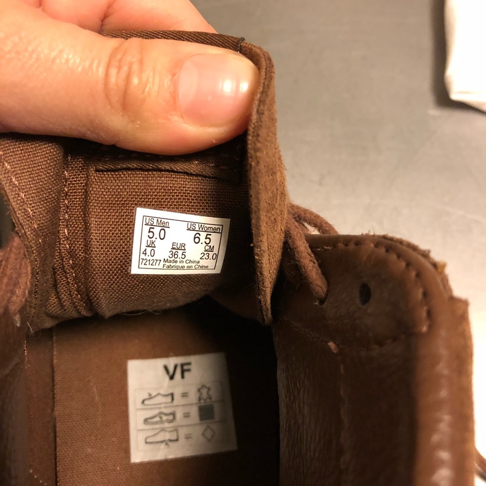 VANS skate hi